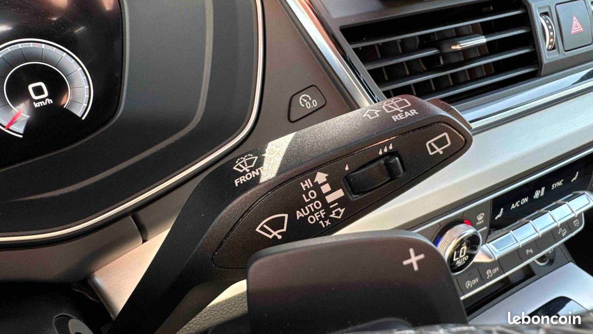 AUDI Q5 35 TDI 163 S tronic 7 S line (image 32)
