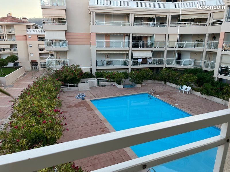 Appartement 2 pièces 33 m² · à Vallauris · 33 m² · 12 000 €