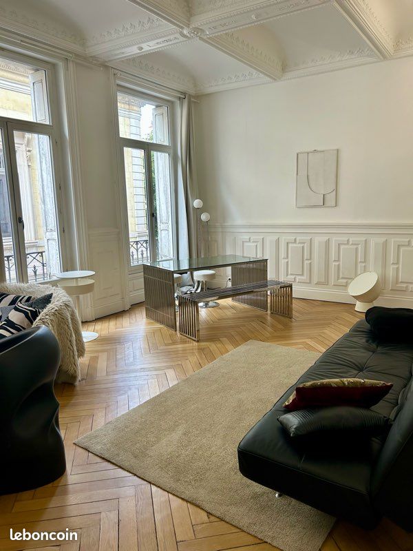 Appartement 3 pièces 119 m² · à Saint-Étienne · 119 m² · 1 100 €/mois