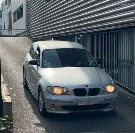 Bmw 116 Î CT OK CARTES GRIS OK 0 DÉFAUT VITRE FUMÉ 5 PORTES TBE (image 1)