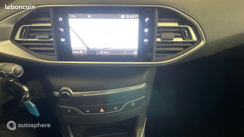 Peugeot 308 1.2 PureTech 130ch S&S Allure EAT8 (image 19)
