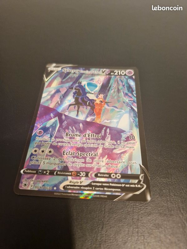 ox pokemon cards ERROR] Radiant Charizard - 020/159 - CGC 9 - Off-Center - Holo main image 1