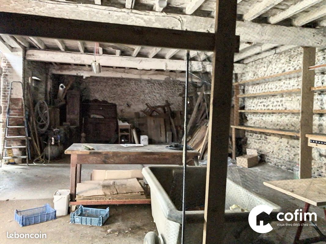 Maison 5 pièces 103 m² - Garlin 64330 (image principale 2)