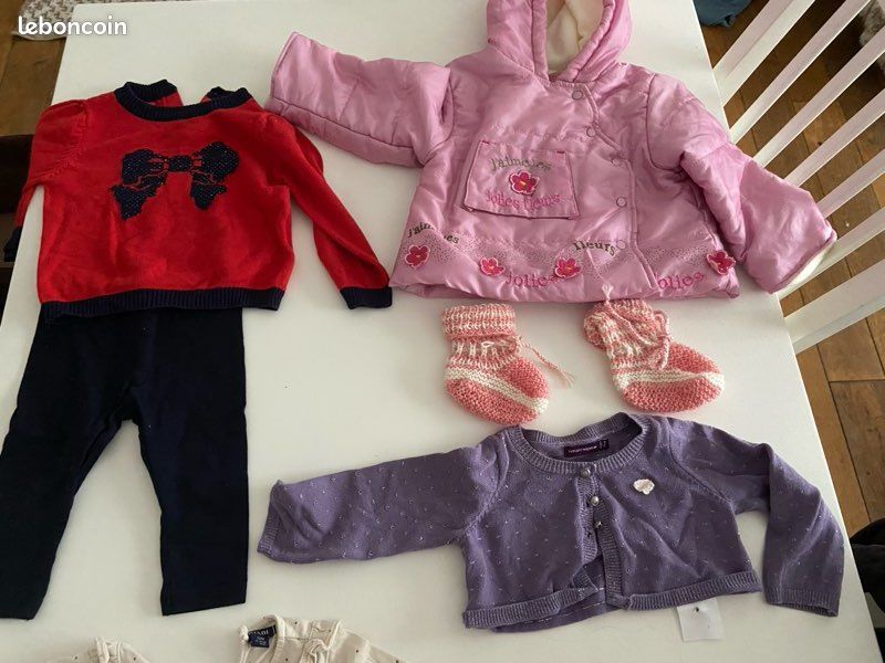 Lot de vêtements 12 mois fille (image 2)
