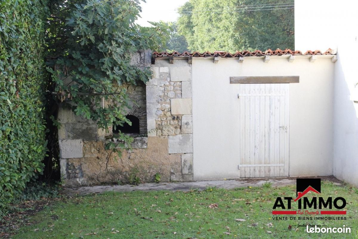 Maison 5 pièces 200 m² - Baignes-Sainte-Radegonde 16360 (image principale 13)