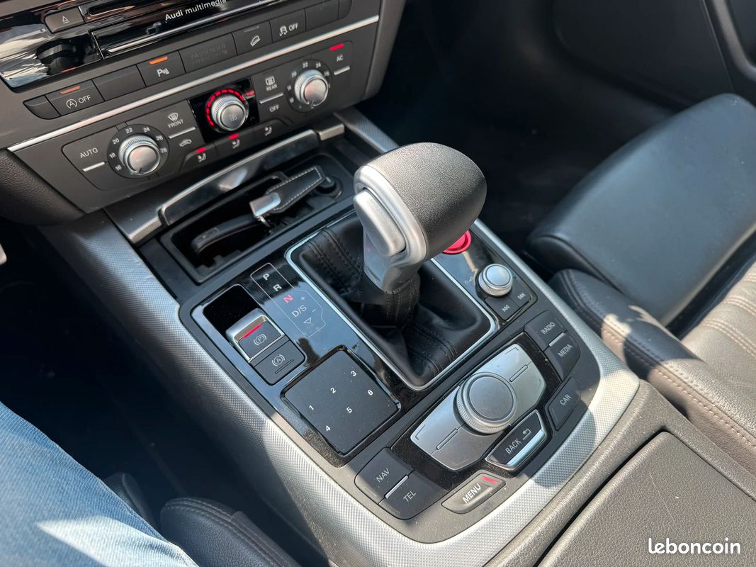 Audi A6 3.0 V6 DIESEL ALLROAD AMBITION LUXE / Entretiens complet Audi (image 30)