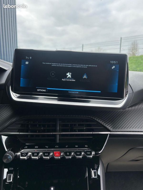 Peugeot 2008 (2) BLUEHDI 130 EAT8 ALLURE PACK (image 17)