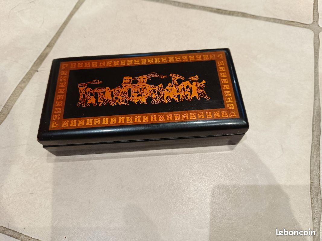 Boite laquée bois art japonais XIX ème siècle (image 2)