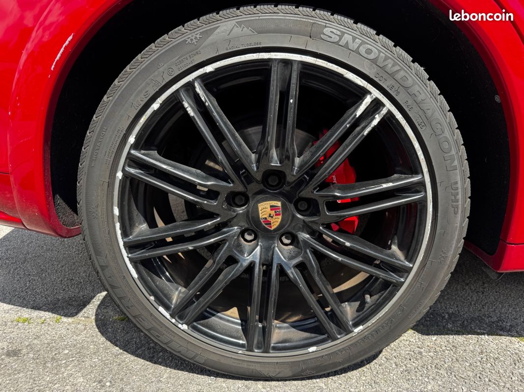PORSCHE CAYENNE 4.8 V8 GTS Tiptronic S (image 33)