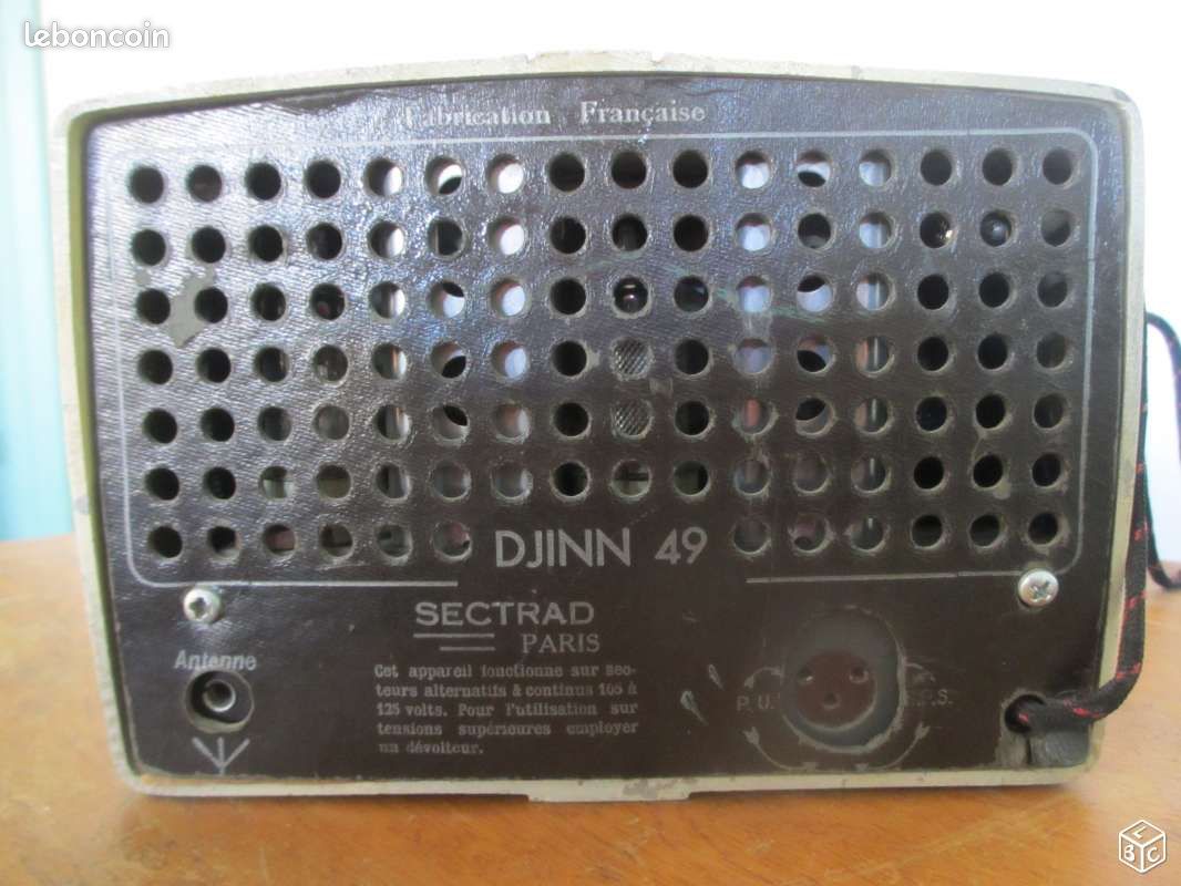 Poste/radio Djinn 49 en metal et à lampes (image 3)