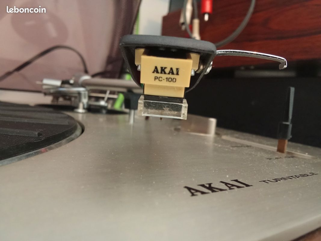 Platine Vinyle Akai AP-B21 - Très Bon état - Modèle Vintage