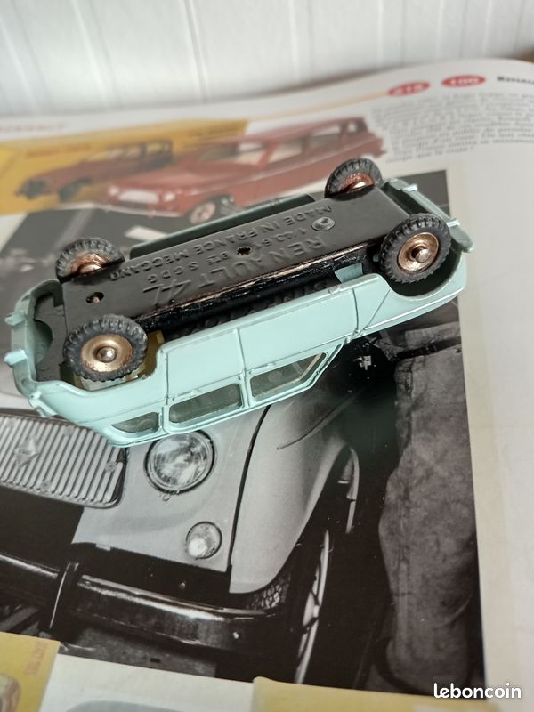 DINKY TOYS 518 Boite d'origine Renault 4L Made in France Meccano EUR 60
