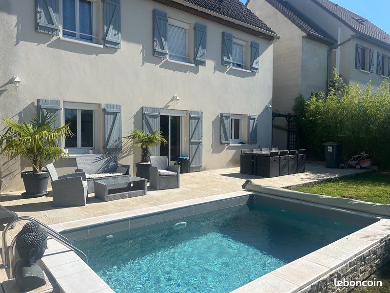 Maison 6 pièces 175 m² · à Aubergenville · 175 m² · 450 000 €