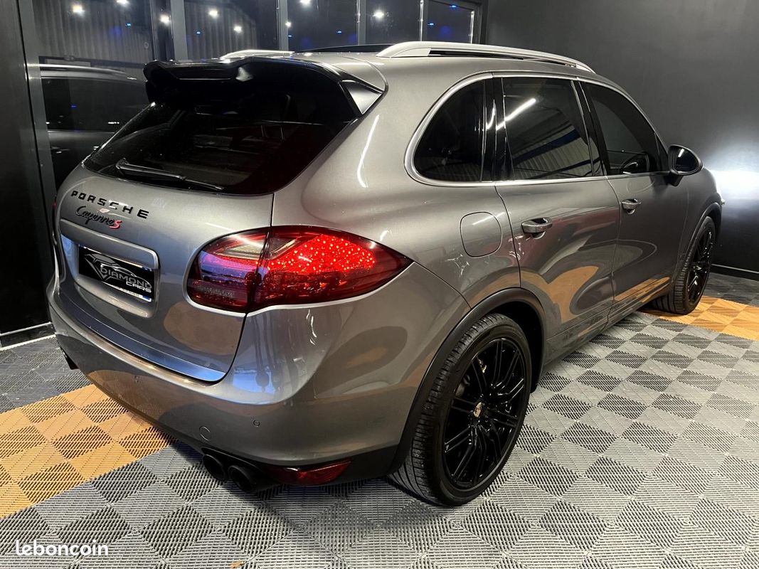 PORSCHE CAYENNE S 4.8i V8 400 (image 4)