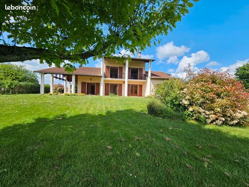 Maison 5 pièces 221 m² · à Saint-Gaudens · 221 m² · 259 000 €