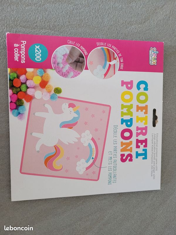Coffret pompons à coller licornes (image 1)