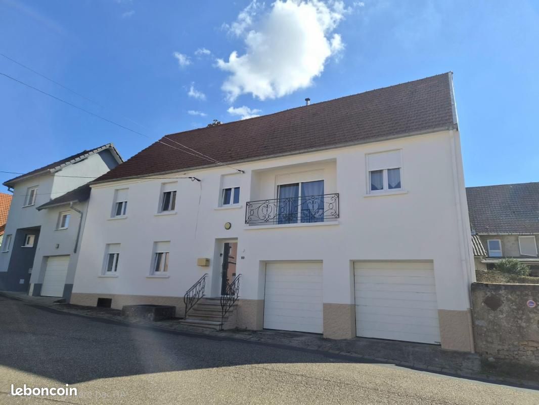 Maison 5 pièces 182 m² · à Wiesviller · 182 m² · 159 000 €