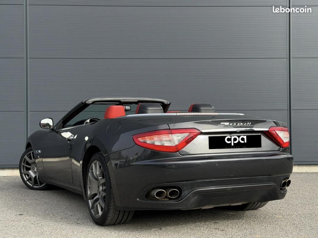 Maserati Grancabrio V8 4.7 440 CH BOITE ZF / FRANCAISE 3IEME MAIN REVISION POUR LA VENTE (image 3)