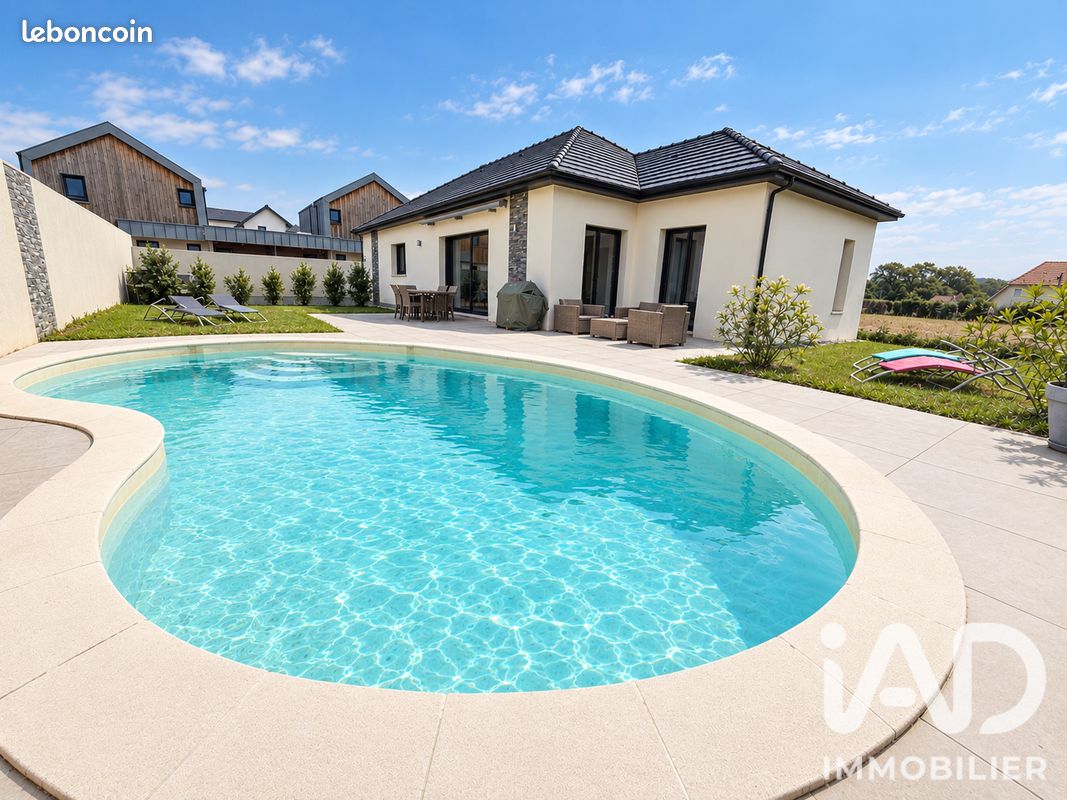 Maison 5 pièces 106 m² · à Sauvagnon · 106 m² · 392 000 €