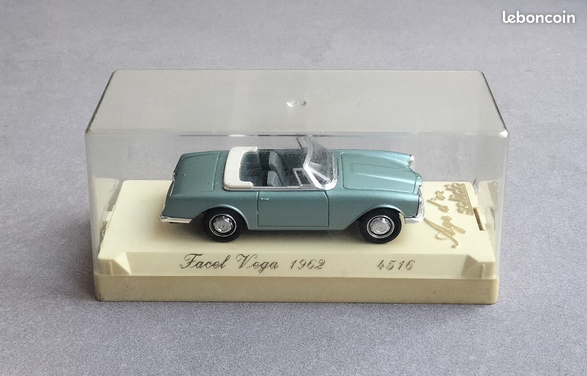 Voiture miniature échelle 1:43 "Facel Vega de 1962" (image 1)