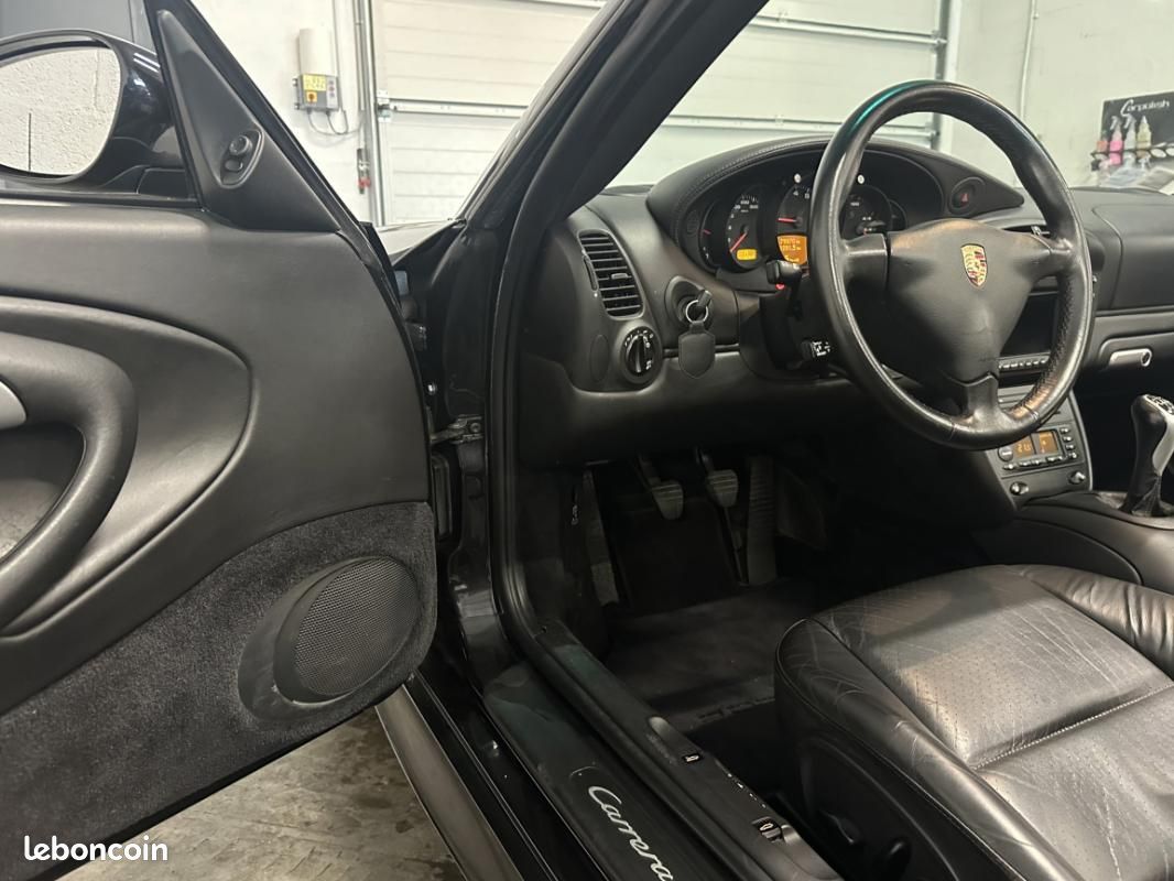Porsche 911 Type 996 Carrera 4S Cabriolet 3.6 320ch BVM6 (image 17)