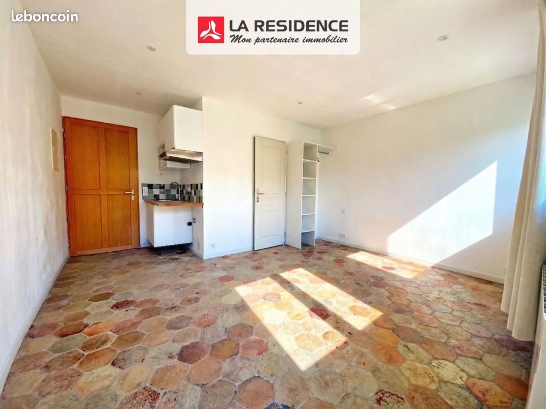Appartement 1 pièce 21 m² · à Richebourg · 21 m² · 580 €