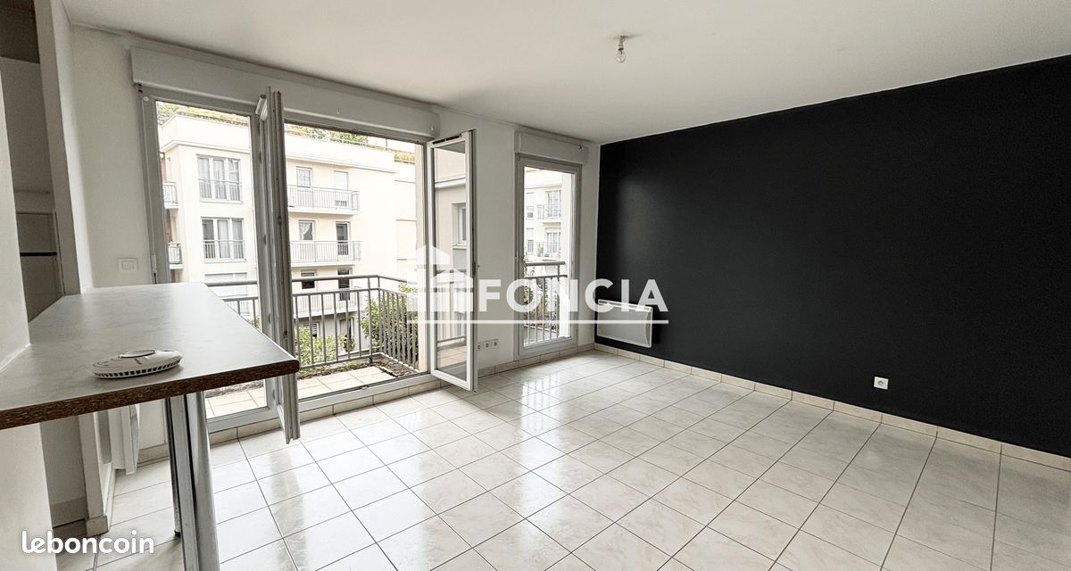 Appartement 2 pièces 50 m² · à Saint-Étienne · 50 m² · 572 €/mois