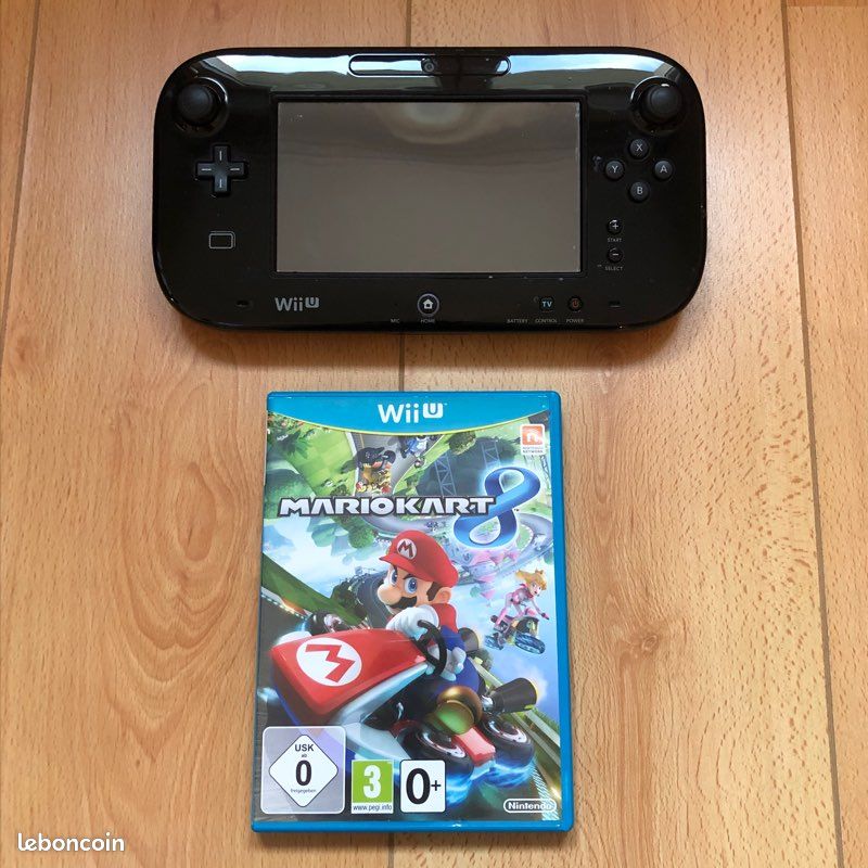 WII U + Mario kart 8 (image 2)