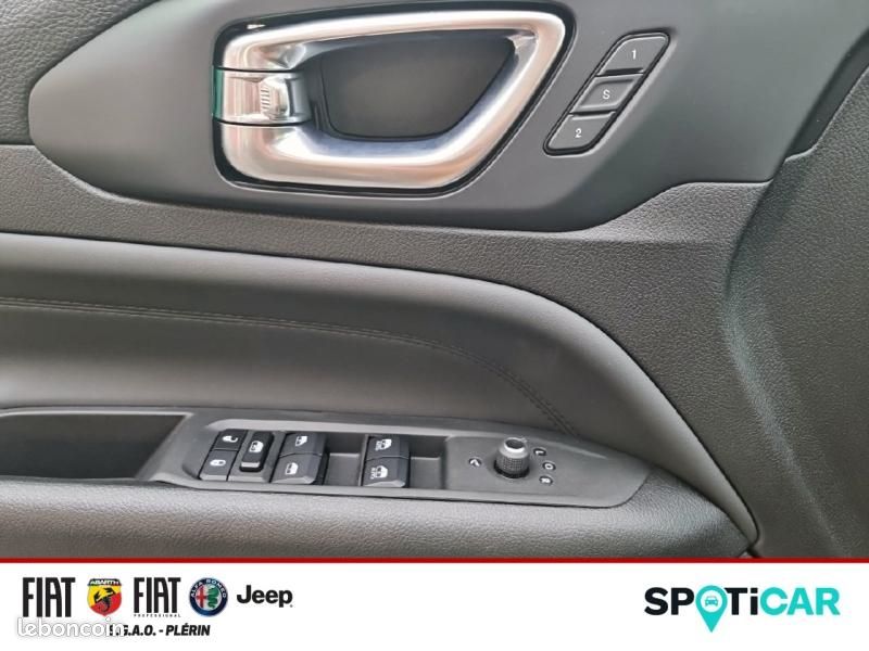 Jeep Compass 1.5 Turbo T4 130ch MHEV Summit 4x2 BVR7 (image 29)