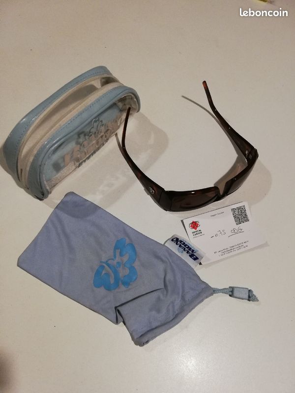 Lunettes de soleil marque "Banana Moon" correction 0,75 Oeil Droit (image 3)