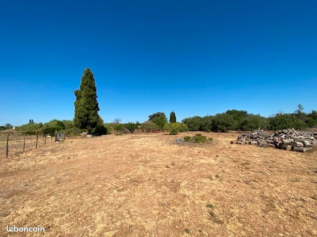 Terrain 11594 m² · à Baillargues · 22 000 €