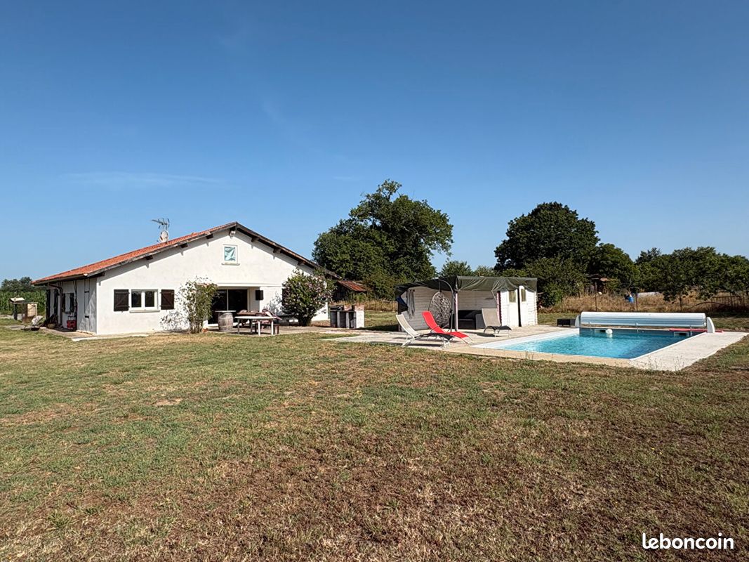 Maison 5 pièces 138 m² · à Saint-Yaguen · 138 m² · 239 000 €