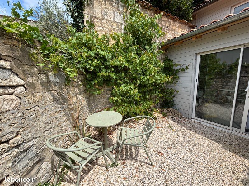 Maison 2 pièces 18 m² · à Niort · 18 m² · 475 €/mois