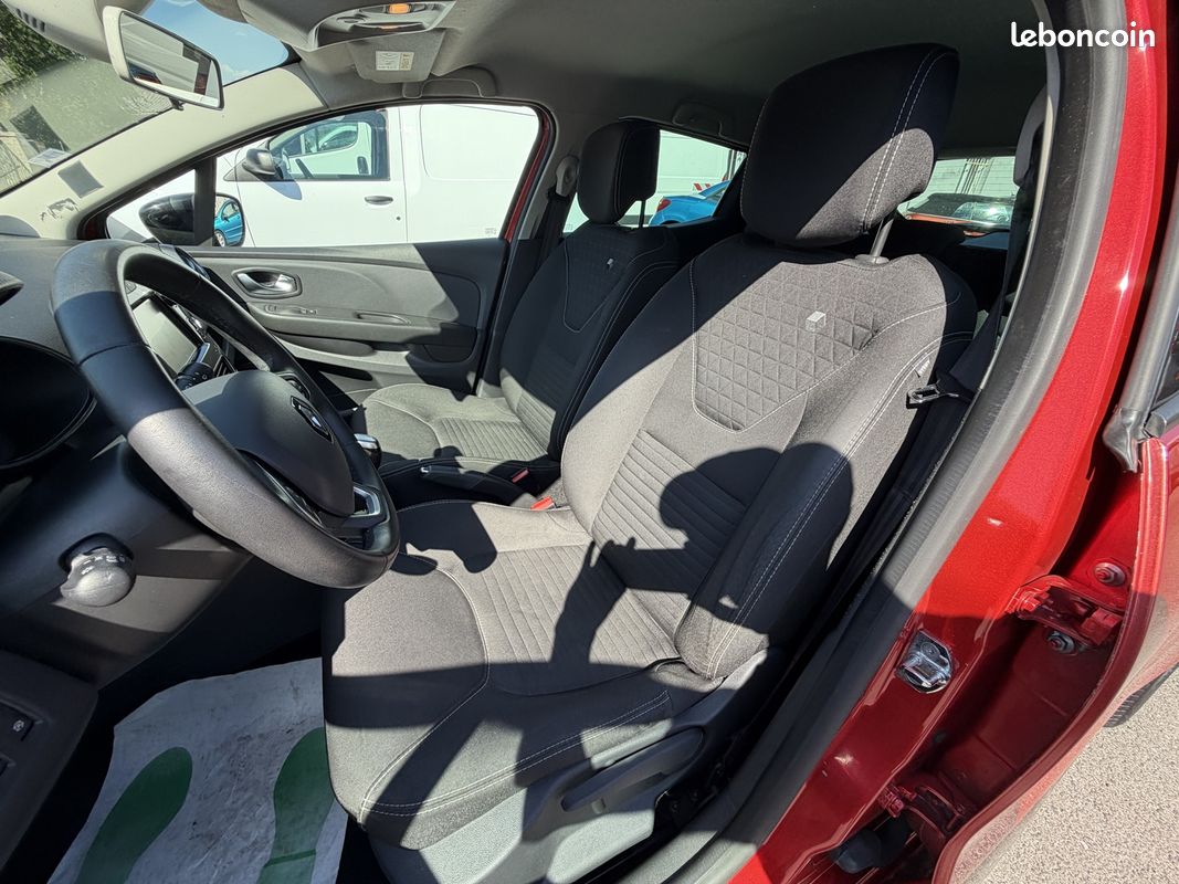 Renault CLIO IV 0.9 TCE 90CH ENERGY LIMITED EURO6 2015 (image 10)