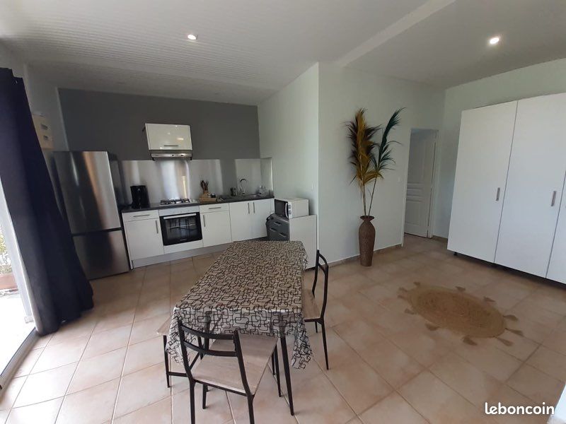 Appartement 1 pièce 42 m² · à Saint-Claude · 42 m² · 700 €/mois