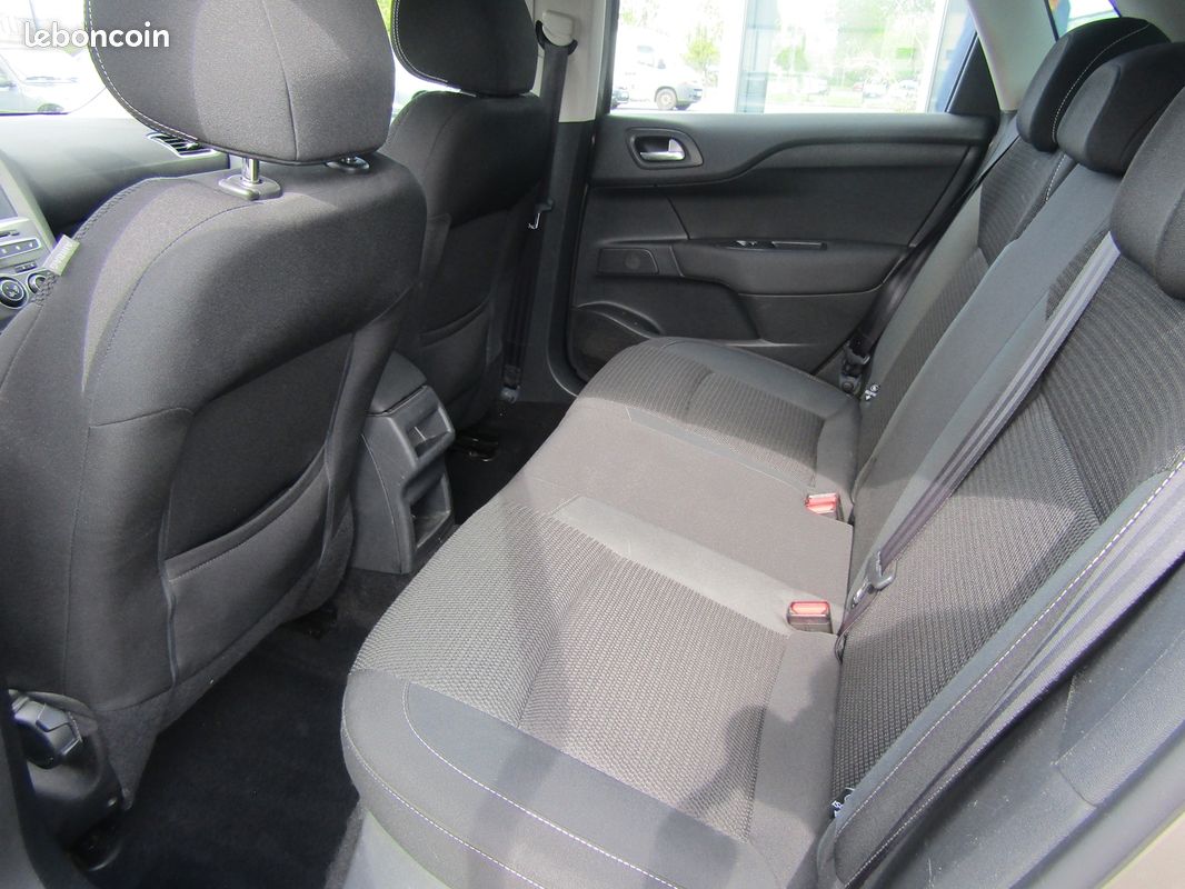 Citroen C4 BLUEHDI 100CH FEEL (image 5)