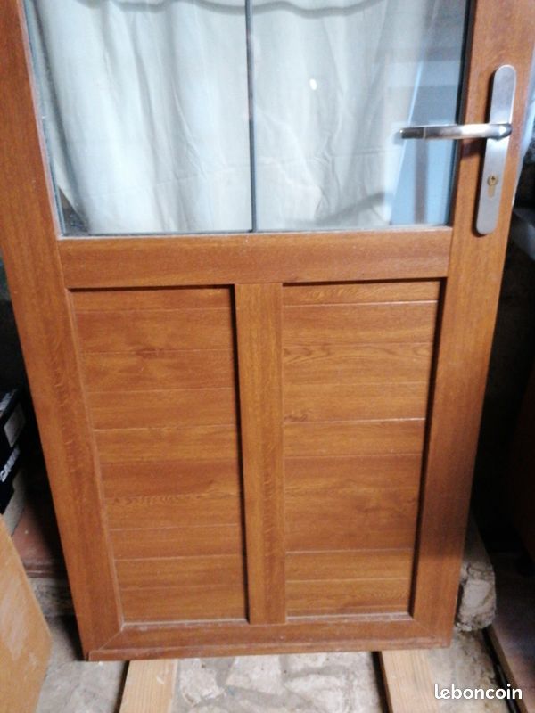 Porte d'entrée PVC chêne doré (image 2)