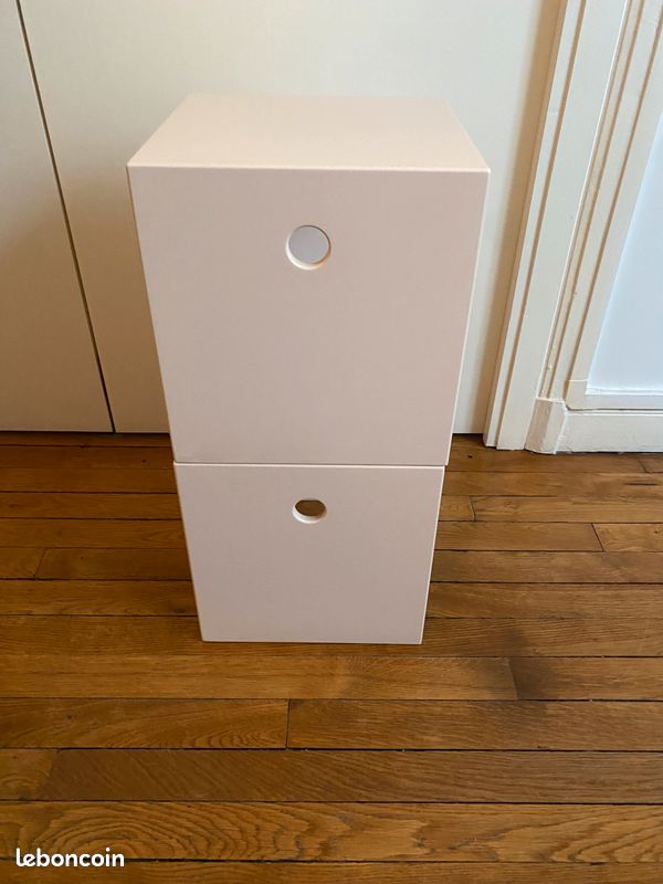 Sièges cubiques (image 3)