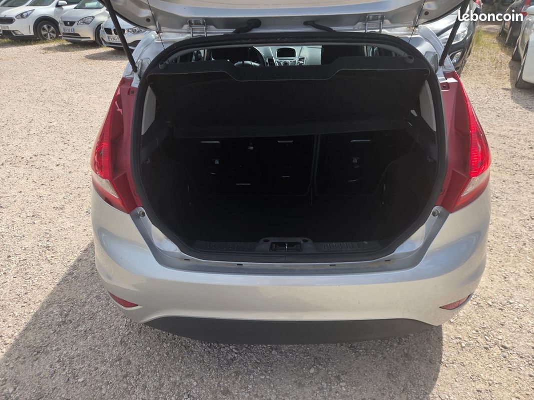 FORD FIESTA 1.4i Senso Plus (image 9)
