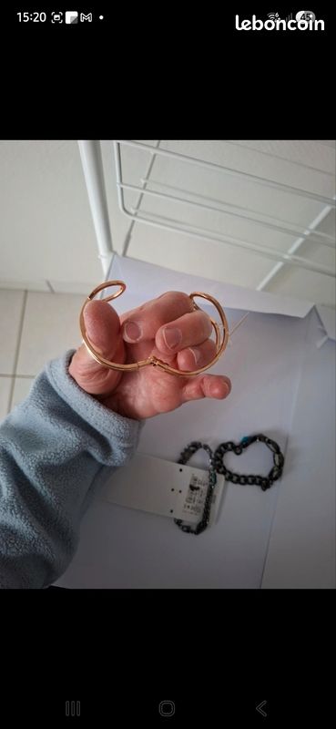 Lot de bijoux fantaisies 2 Neuf avec étiquette 1 Neuf sans étiquette (image 6)
