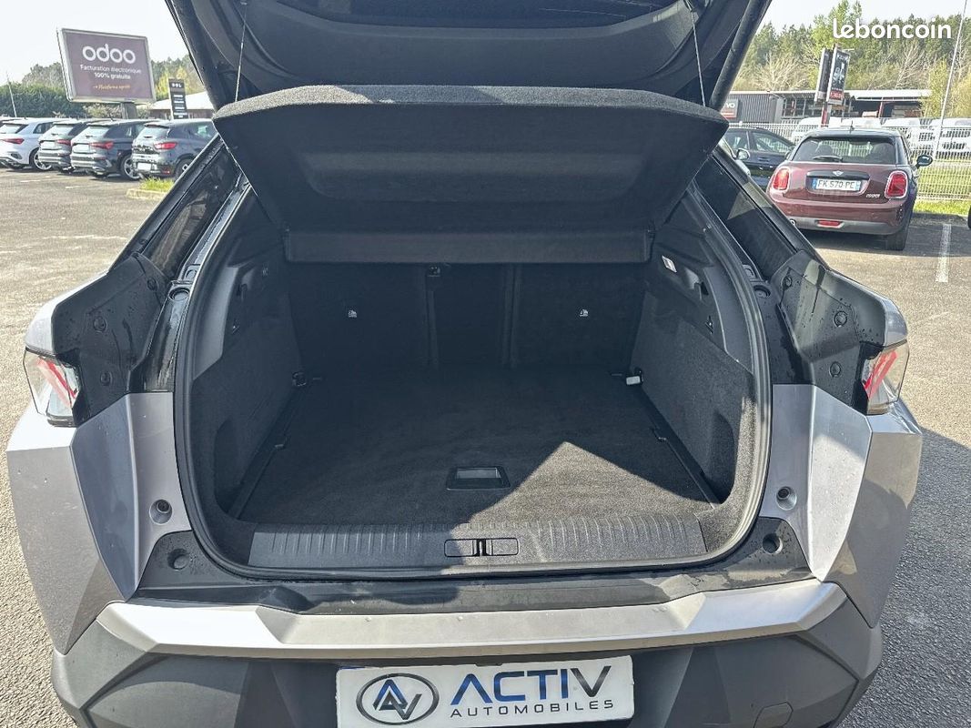 PEUGEOT 3008 1.2 hybrid 145 gt e-dcs6 (image 11)