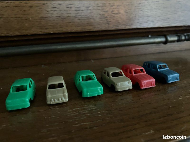 Lot De Petites Voitures Joef – Miniatures Anciennes D'occasion