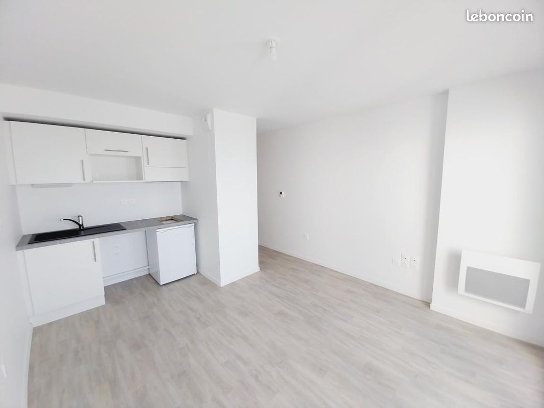 Appartement 1 pièce 23 m² · à Séné · 23 m² · 416 €/mois