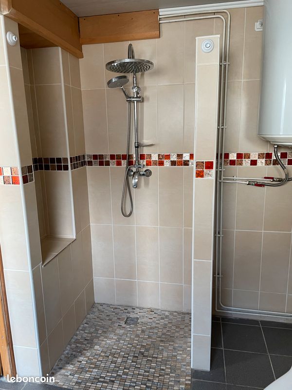 Appartement 2 pièces 43 m² · à Hérin · 42,5 m² · 560 €