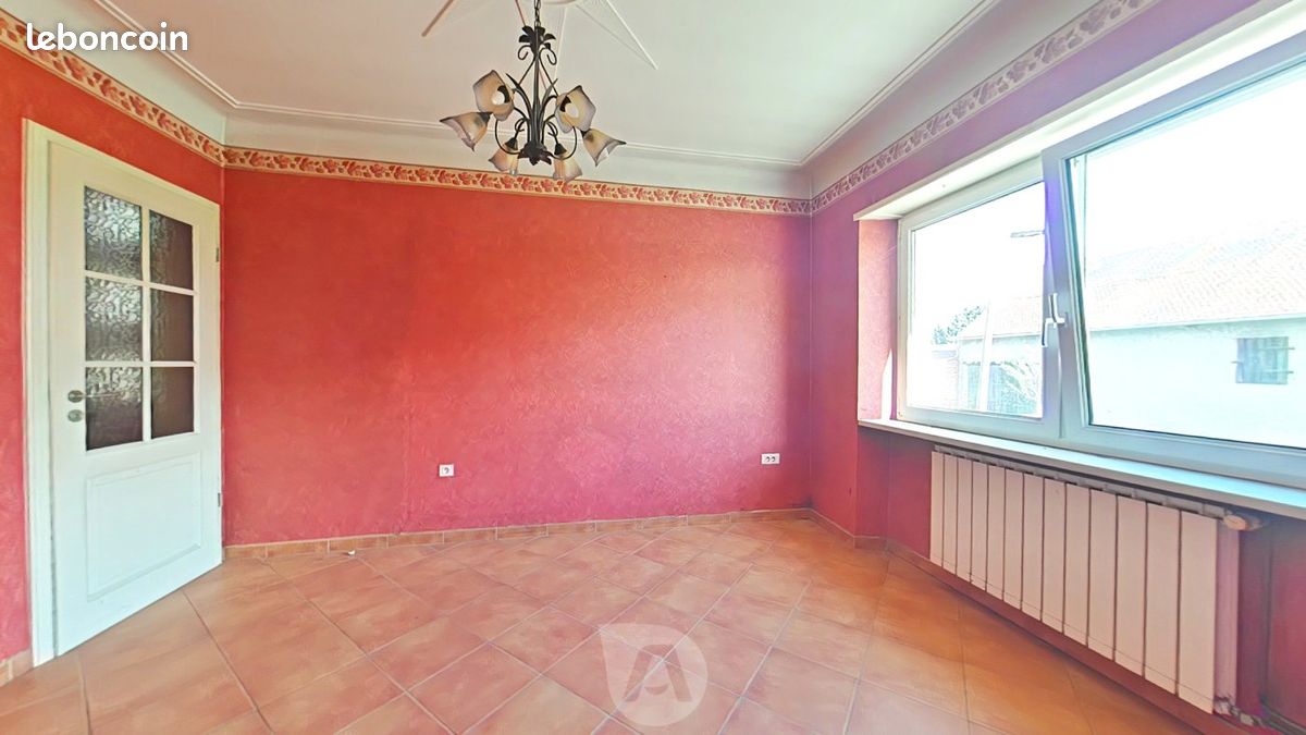 Maison 6 pièces 142 m² · à Sarralbe · 142 m² · 79 000 €