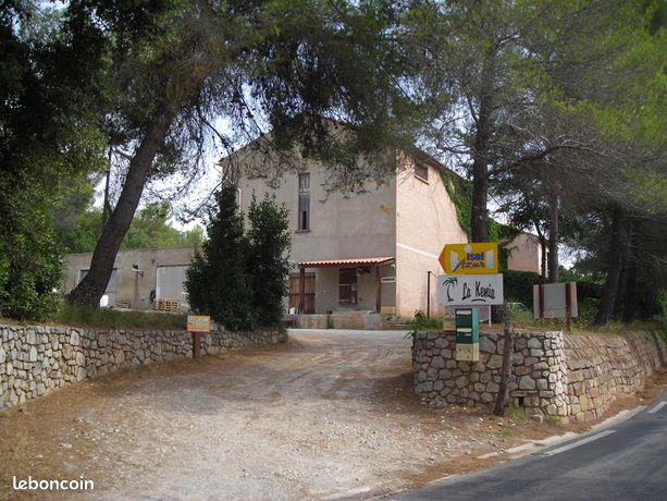 Local de stockage F