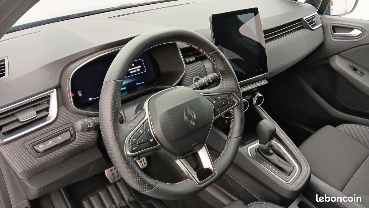 Renault clio e tech full hybrid 145 ch gsr2 esprit alpine (image 11)