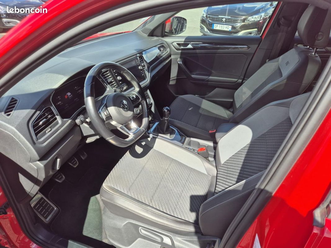 VOLKSWAGEN T-ROC 1.5 TSI Evo - 150 - Start&Stop R-Line PHASE 1 GARANTIE 6 MOIS (image 23)