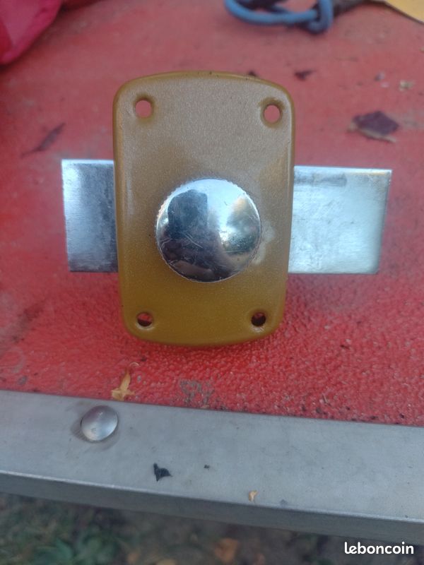 Verrou de porte (image 1)