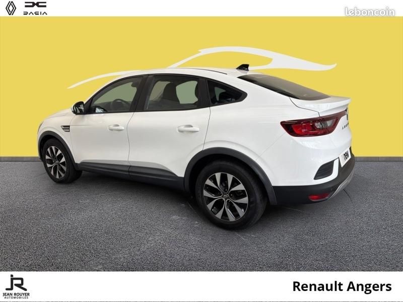 Renault Arkana 1.6 E-Tech 145ch Zen (image 11)